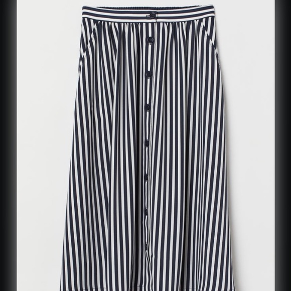 H&M Navy/White striped circle skirt